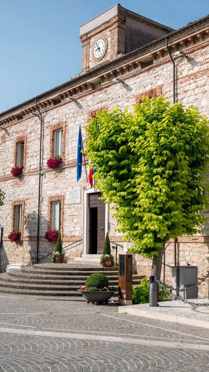 Palazzo dei Vescovi (Comunale)