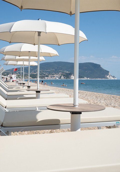 42. White Beach Club